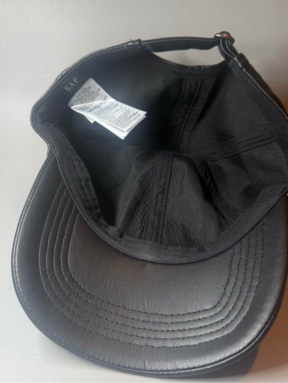 GAP Black Leather Baseball Cap - Picture 3 of 5